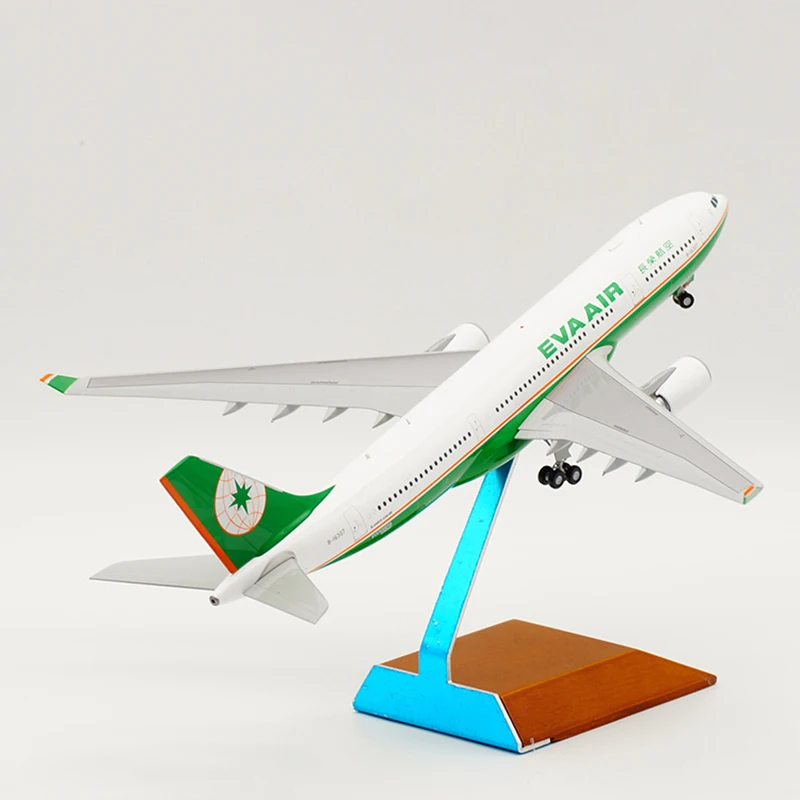 1:200 Scale EVA Air Airways A330-200 Airlines Model with Base Alloy Aircraft For Collectible Souvenir Show Gift Toys