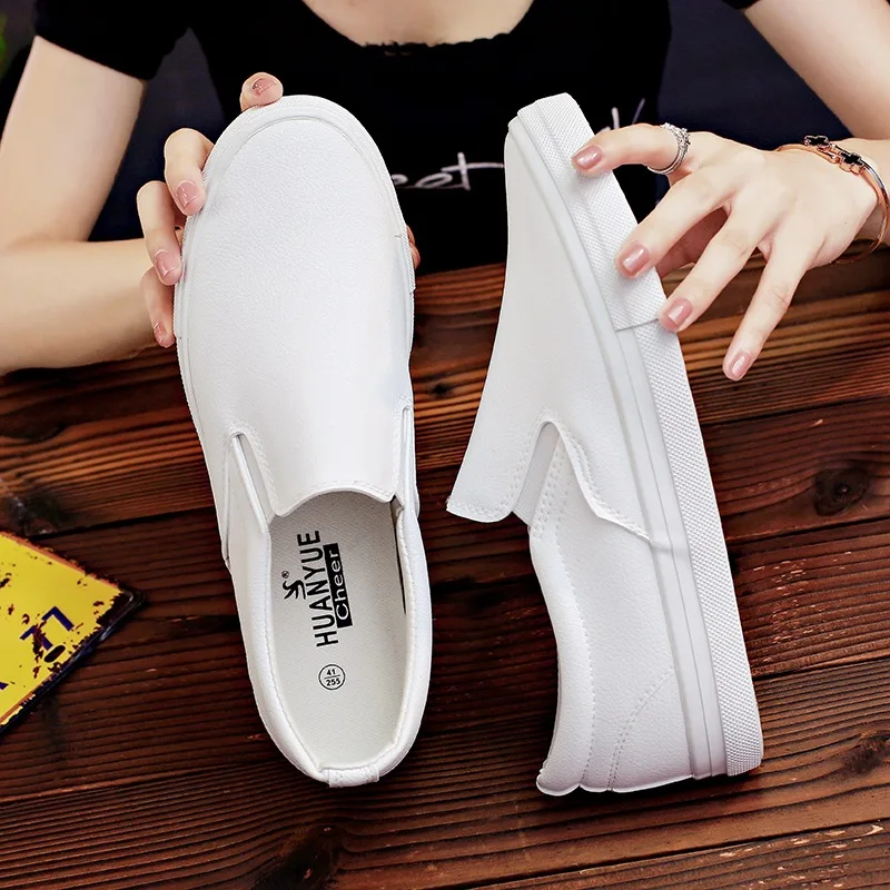 Fashion Cool Young Men Street Shoes Soft Mens Casual Shoes Brand Loafers Male Footwear Black White Shoes KA3764