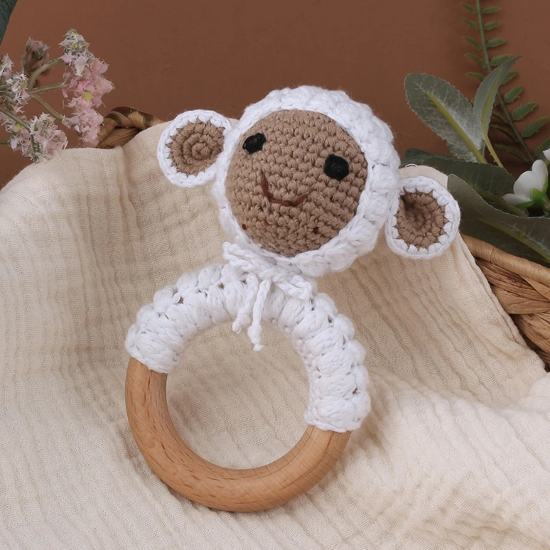 BPA Free Wooden Baby Teether Handmade Crochet Deer Rattle Toys Rodent Soother Teething Ring Toys Newborn Mobile Pram Crib Toy