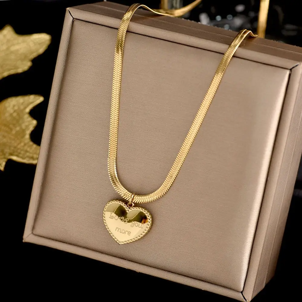 Fashion Clavicle Chain Choker Love Heart Stainless Steel Pendant Necklace