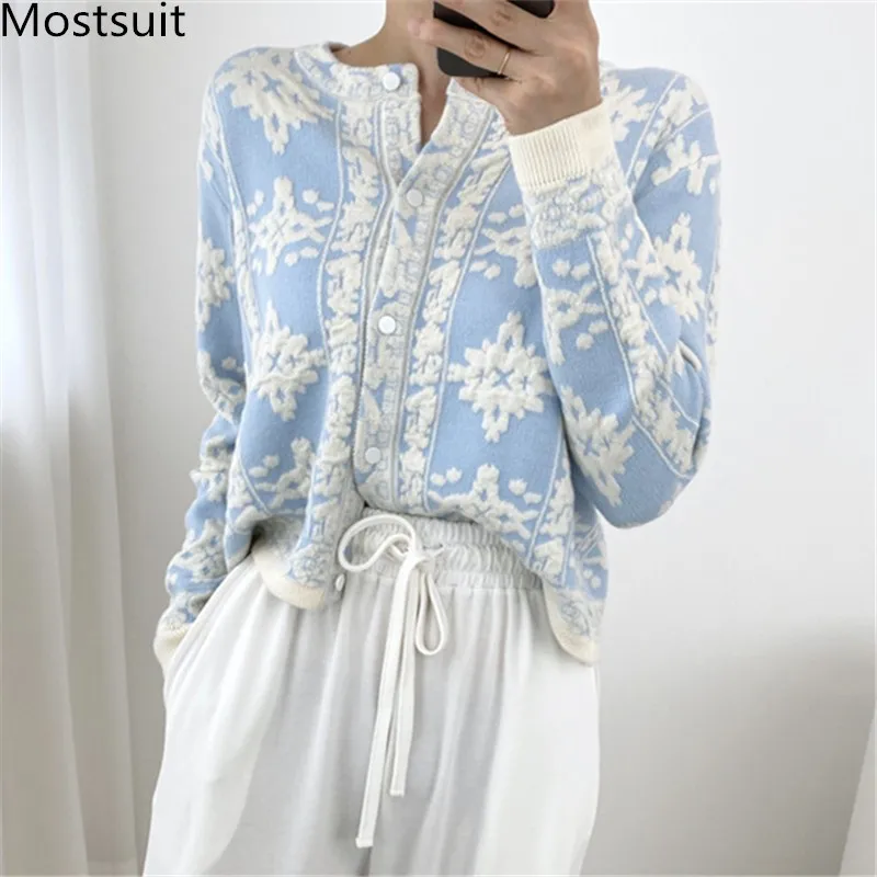 

2024 Autumn Stereoscopic Floral Korean Cardigans Sweaters Women Long Sleeve Single-breasted Tops Vintage Elegant Ladies Cardigan