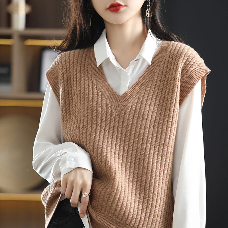 

100% Pure Merino Wool Knitted Sleeveless Women Sweaters Vneck Loose Thick Warm Knitwears 6Colors Female Vest