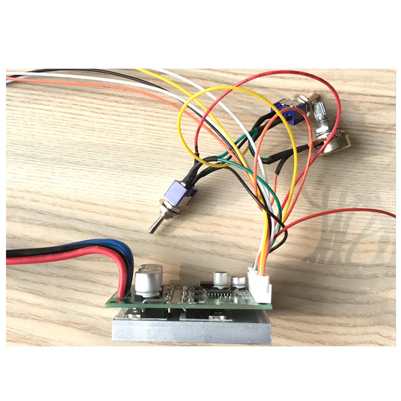 12V-36V PWM Positive and reverse 3 phase DC brushless Hall motor driver board controller with heat sink