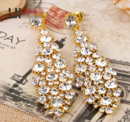 Trending Long Drop Earrings Women Crystal Wedding Earring For Brides 2020 Bridal Imitation Jewelry Party Accessories