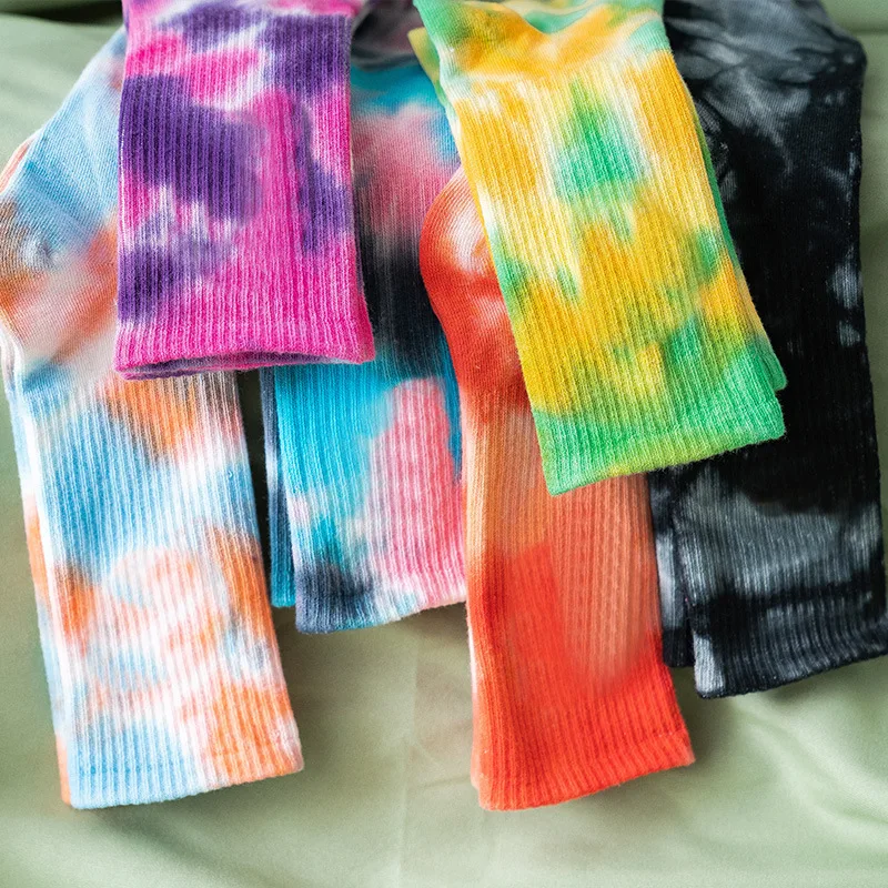 Calcetines de algodón Tie-dye para hombre y mujer, medias de alta tendencia urbana, de color sólido, estilo Hip Hop, baloncesto y monopatín