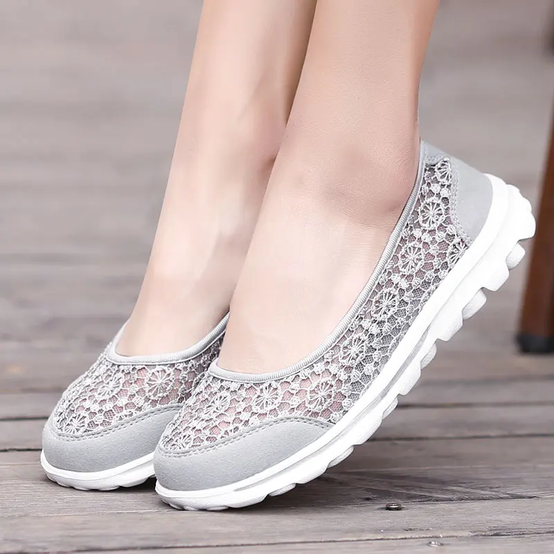 Women Sneakers Platform Casual Shoes Woman Flats Slip on Lace Loafers Ladies Black Gray Red Plus Size35~41