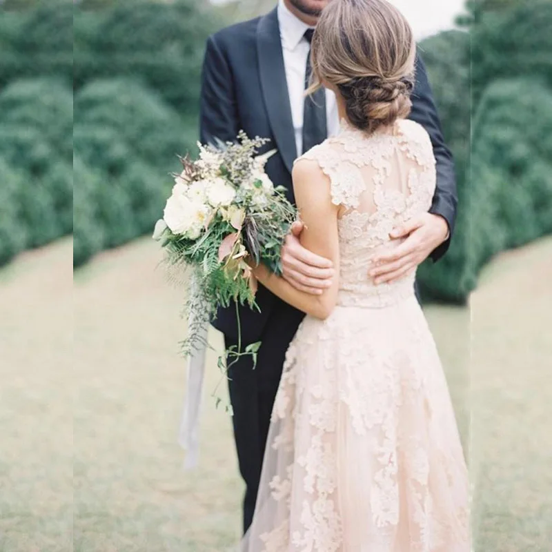 Robe de mariée Vintage coupe A-line Champagne, col en V, avec appliques en dentelle, épaules dénudées, robes de mère de la mariée, 2018