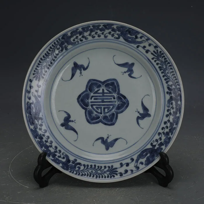 Qing Dynasty Guangxu Period Handmade Blue and White Luck And Longevity  Pattern Porcelain Plate