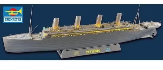 TRUMPETER 1/200 TITANIC The Queen Of the Ocean liner 03719 P/E PARTS &LED LIGHTS