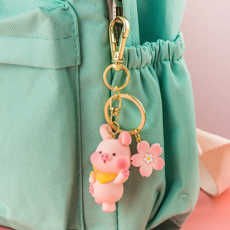 Imagem -02 - Resina dos Desenhos Animados Rosa Porco Metal Chaveiro Sakura Pingente Bonito Bolsa Chaveiro Carro Jóias Cordão Masculino Feminino Casal Acessório Kawaii Presente