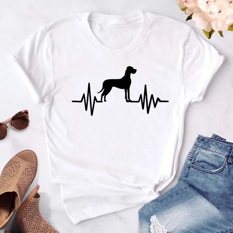 Maycaur New Love Heart Dogs Paws Print T Shirt Women Cartoon T-shirt Funny Black T-shirt Summer Fashion O-neck Aesthetic Tshirts