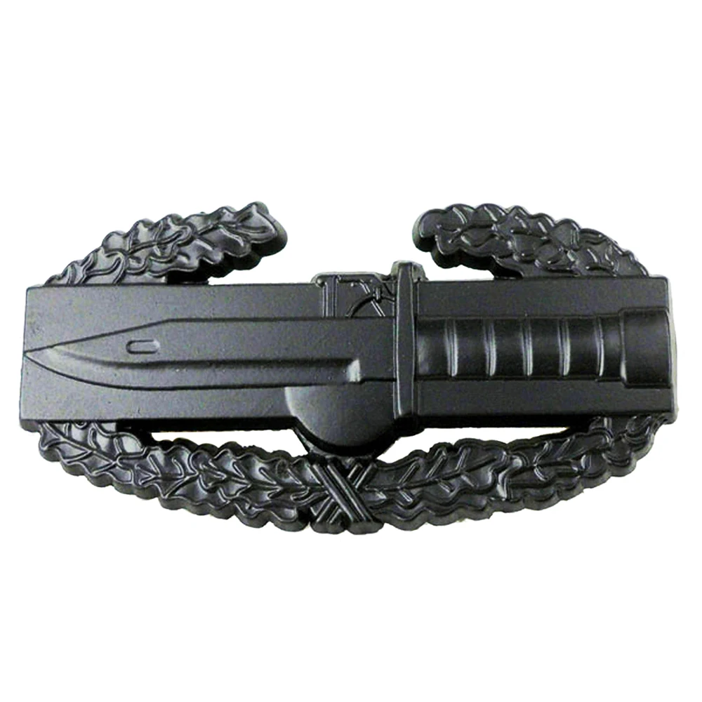 US ARMY MILITARY COMBAT ACTION METAL BADGE PIN KNIFE AND WREATH BLACK