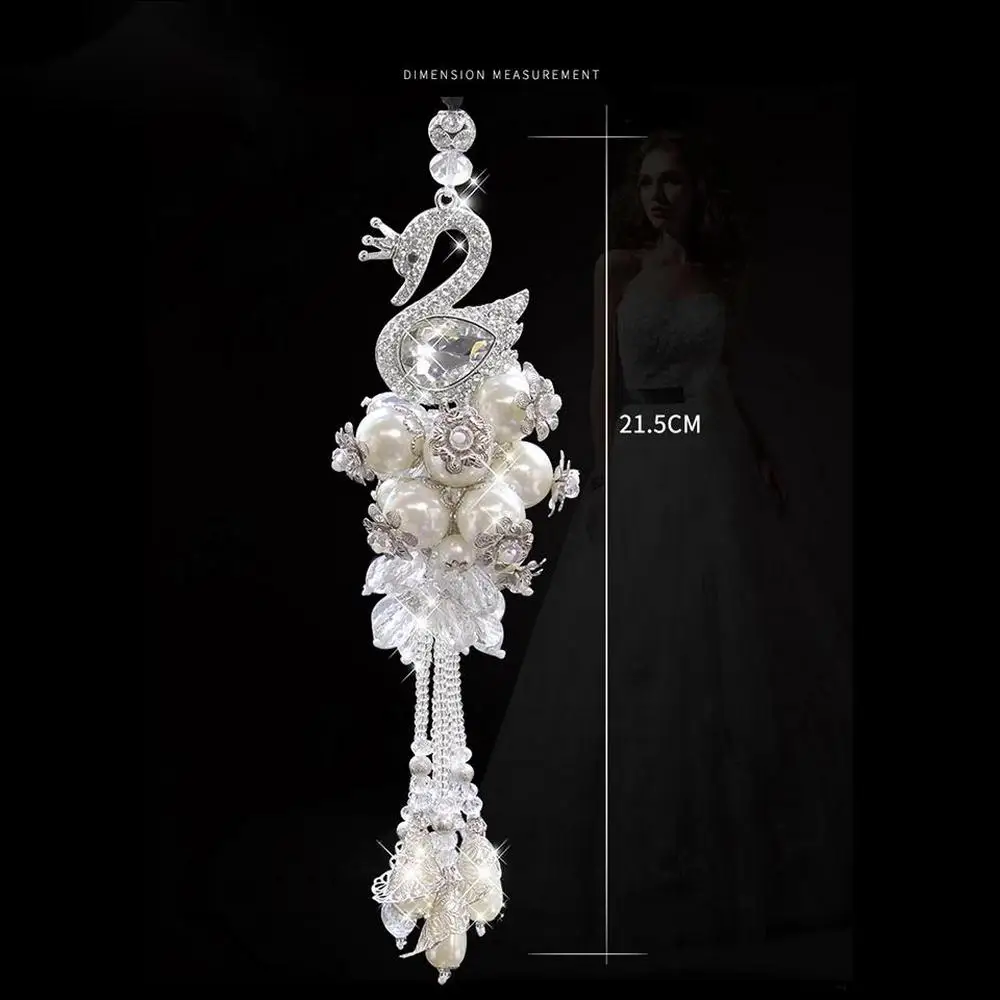 Car Pendant HighGrade Swan Diamond Female Automobile Rearview Mirror Hanging Ornaments Double-sided Crystal Inlaid Element Decor