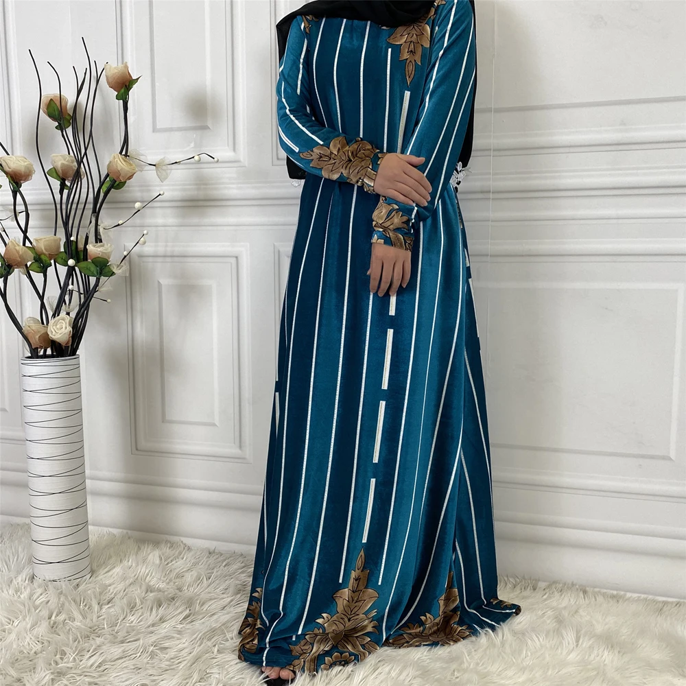 

Fashion Velvet Abaya Women Floral Print Maxi Dress Dubai Turkey Kaftan Islamic Clothing Arabic Robe Muslim Party Gown Jalabiya