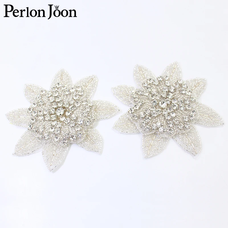 1PC Hand-stitched 3D crystal flower rhinestone applique patch, sewn or ironed on the wedding decoration accessories WH027