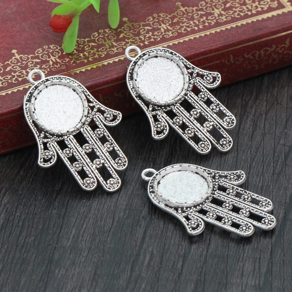 

20pcs 12mm Inner Size Antique Silver Plated Hand Style Cabochon Base Cameo Setting Charms Pendant Tray (A1-15)