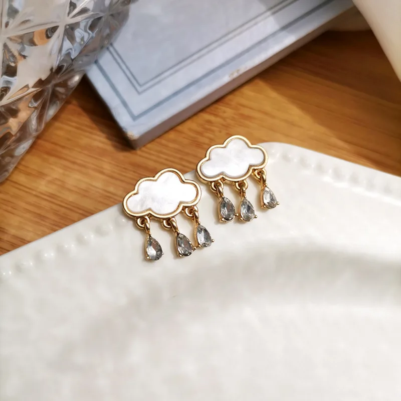 Summer Cloud Raindrop Clip on Earrings Simple Small Cute White Clould Clip on Earrings Wihtout Piercing for Kids Girls Women