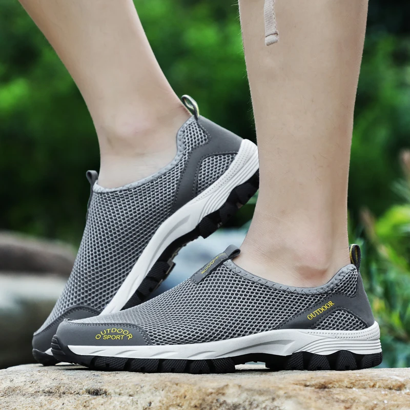 Hiking Shoes Slip on Sports Shoes Male Outdoor Jogging Trekking Sneakers Non-Slip Wear-Resistant Travel Comfortable Climbing