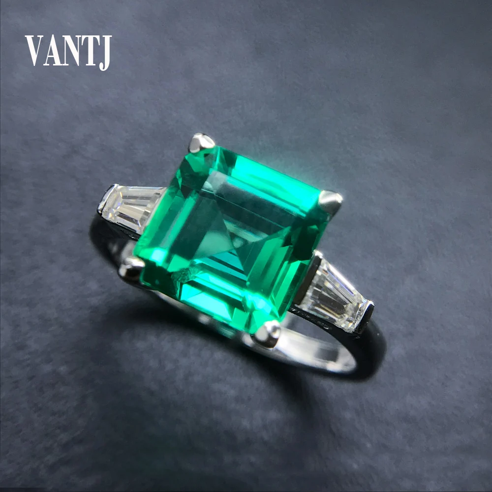 Created Lab Grown Emerald Rings Jewelry Zambia Gemstone for Women 925 Silver Color Wholesale Party Wedding Gift