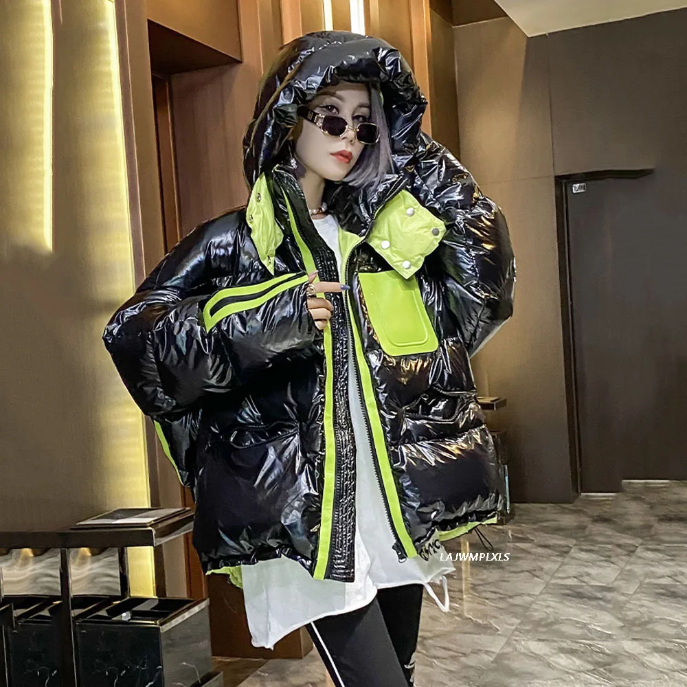 Street bright contrast color Short down jacket women's hooded winter 2022 New European station 90% white duck down thick coat