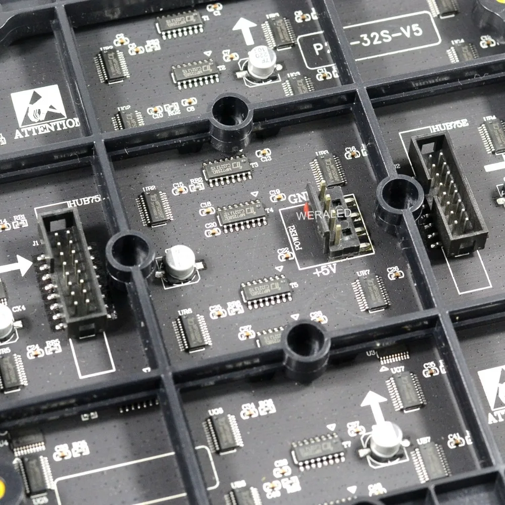 Indoor High Definition P2.5 Full Color Smd 3-In-1 Led Module Video Display