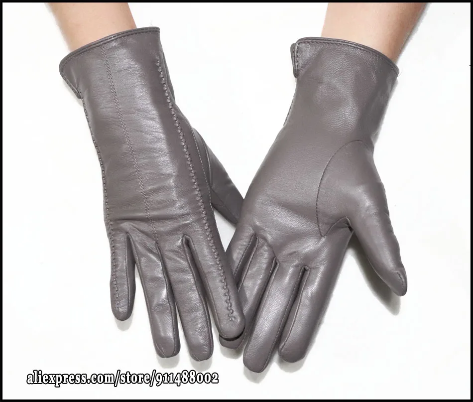 Leather gloves women's sheepskin flannel lining winter warmth high-grade black touch screen color leather gloves driving new