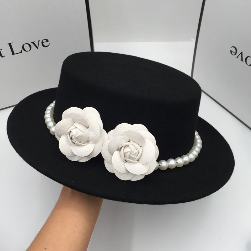 winter new wool black an aristocratic temperament  flat hat with flowers and pearls for women cap