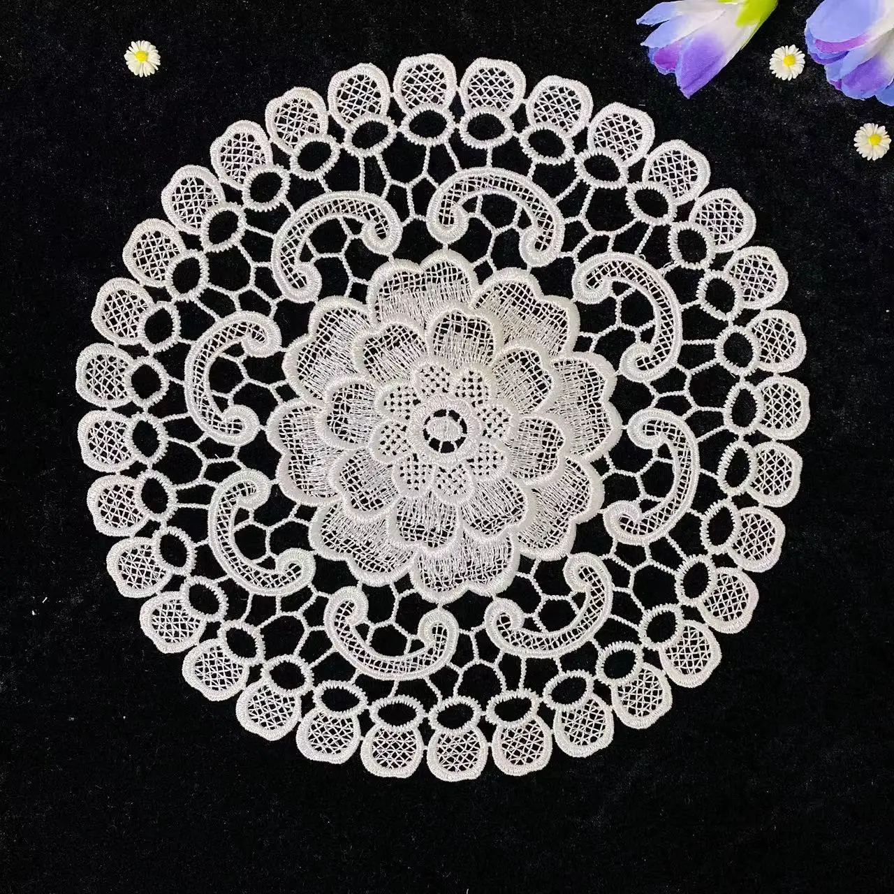 New Lace Embroidery Place Table Mat Drink Doily Dining Tea Coffee Coaster Wedding Hotel Christmas Placemat Kitchen Decorate