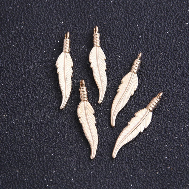 20PCS 6*31mm Four Color Zinc Alloy Feathers Charms Diy Jewelry Findings Jewelry Accessories Wholesal