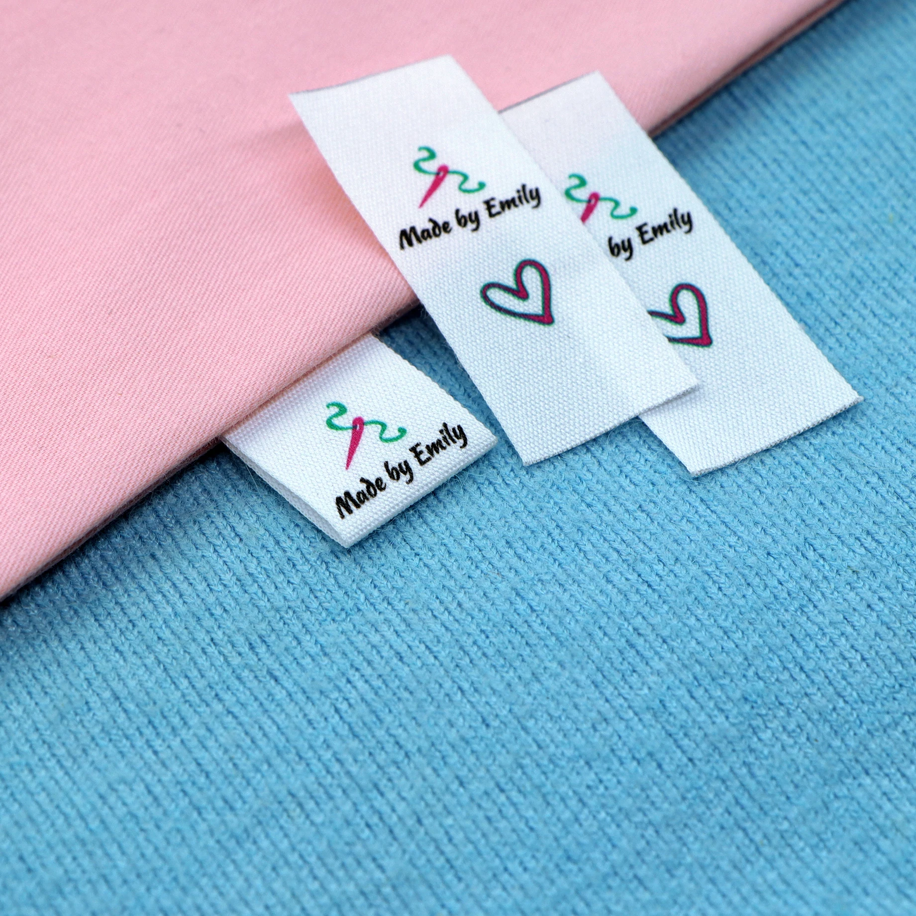 Custom Folding Labels / Custom Brand labels, Clothing labels, Children's clothing ,Sewing (FR062)