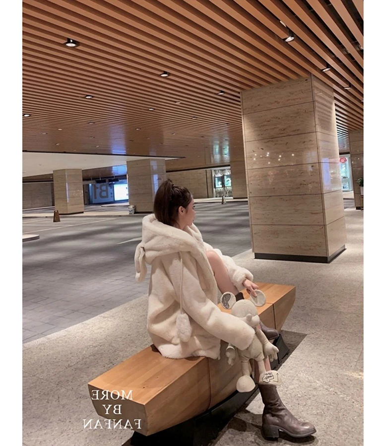 Nerazzurri Spring Fluffy Jacket with Rabbit Ears Raglan Sleeve Zipper Oversize Light Soft Harajuku Kawaii Faux Fur Hoodie 2021