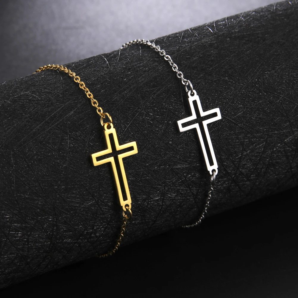 Cazador Hollow Cross Hand Bracelet Stainless Steel Gold Color Supernatural Charm Bracelet Jewelry 2024 Party Birthday Gift New