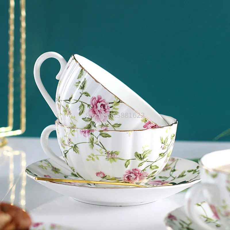 

Porcelain Luxury Coffee Cup with Handle European Flowers Gold Bone China Tea Cups Set Porcelana Home Drinkware LL50CC