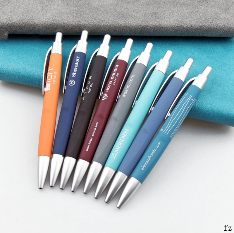 

200 Pcs Customized Logo Plastic Ballpoint Pens Promotional Click Retractable Ball Pen 1 Color 1 Position Logo Printing