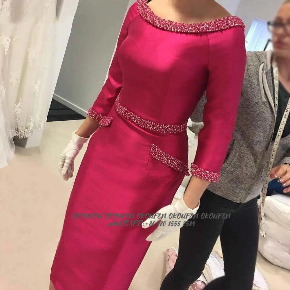 

Short Mother Of The Bride Groom Dresses Below Knee length 3/4 Sleeves Sheath Satin Beaded O-Neck Fuchsia Wedding Party Gowns