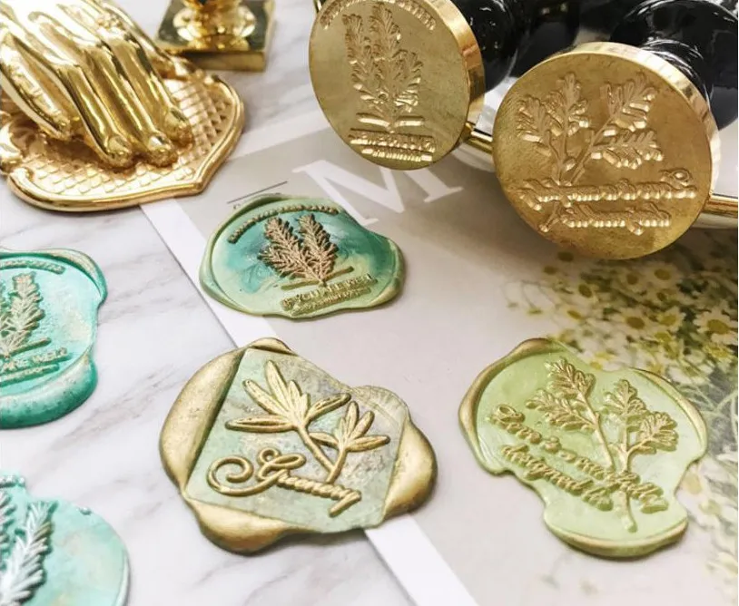 Hongo del bosque, ginkgo, hoja de planta, ciervo, mundo, viaje, libélula, ballena, caballo, golondrina, mariposa, mango de madera, sello de sellado de cera