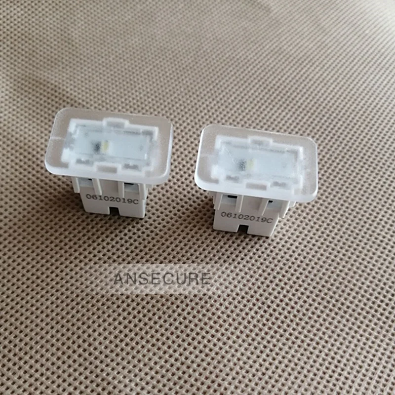 2 PCS  front Indoor led footwell light foot lamp For A3 S3 8V   8VD919390A 2014-2020