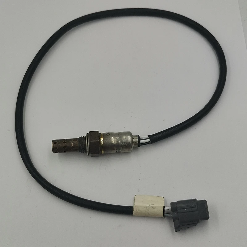 

New Lambda Oxygen Sensor AZD0101-SU016 for Suzuki GW250 GW250S For Yamaha TMAX 530 500 Motorcycle O2 sensor-4 wires