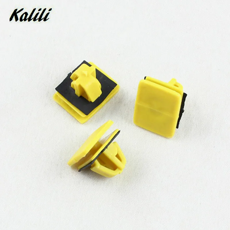 500pcs Auto yellow plastic clip retainer Door Sill Strip trim panel Retaining clip Fastener with Black Gasket For Hyundai