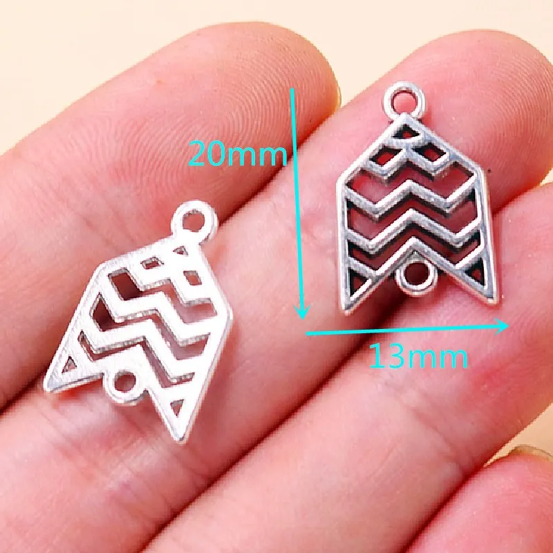 20pcs Silver Plated Road Sign Indicating Arrow Charm Bracelet Earrings Connector Pendant DIY Jewelry Handicraft Making 20*13mm