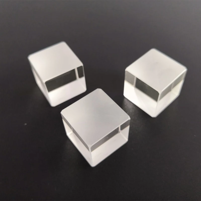 10*10*10 มม.แก้ว N-BK7 Splitter Prism Beamsplitter T: R = 50/50 @ 400-700nm ไม่มี Polarizing Splitter Cube Prisma NBS