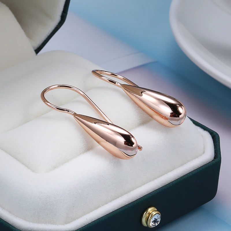 New 585 Rose Gold Hook Earrings Big Drop Streamline Glossy Earrings Hang Drop Piercing Hoops Elegant Women Wedding Fine Jewelry