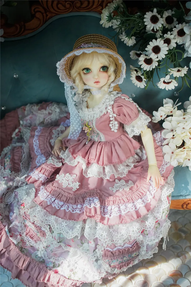 BJD Doll Clothing is suitable for1/3 1/4 1/6 size giant doll retro court doll dress 6 piece doll accessories