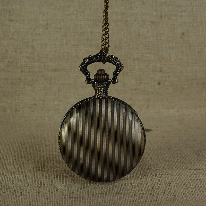 Classical large three-line large bar code Striped retro simple three-line pocket watch