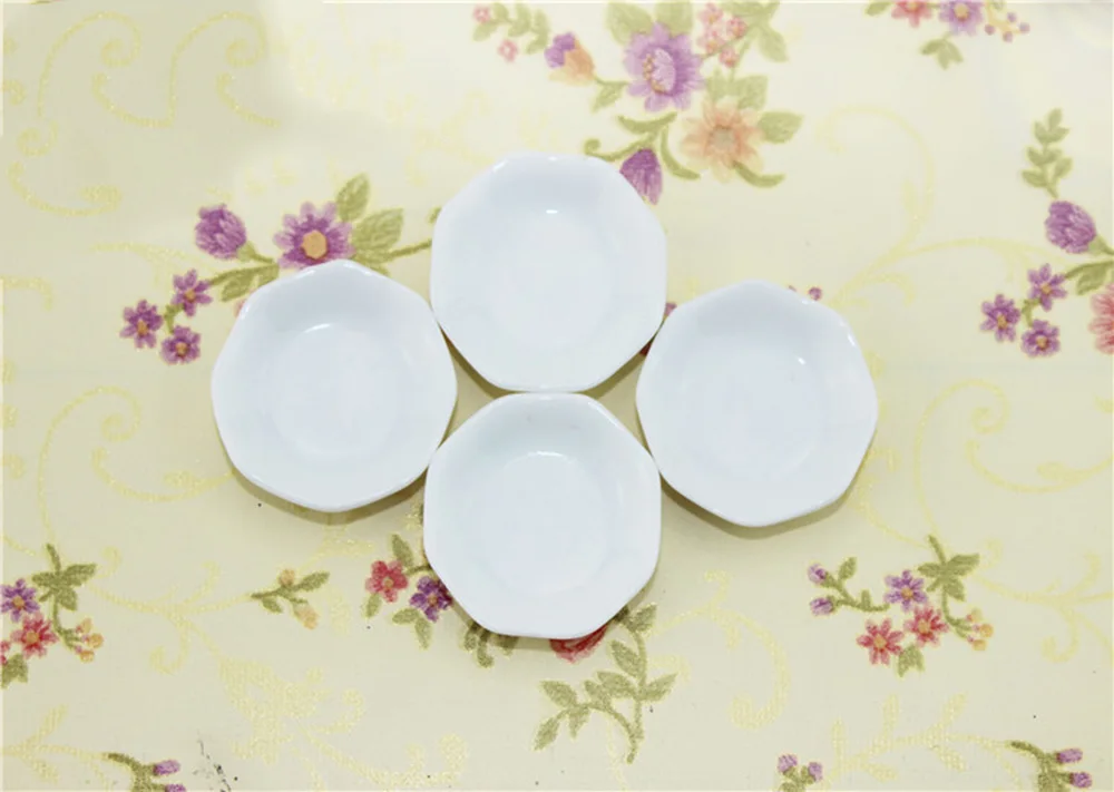 4Pcs 1/12 Dollhouse Miniature Accessories Mini Ceramic Food Plate Simulation Kitchen Disk Model for Doll House Decoration ob11