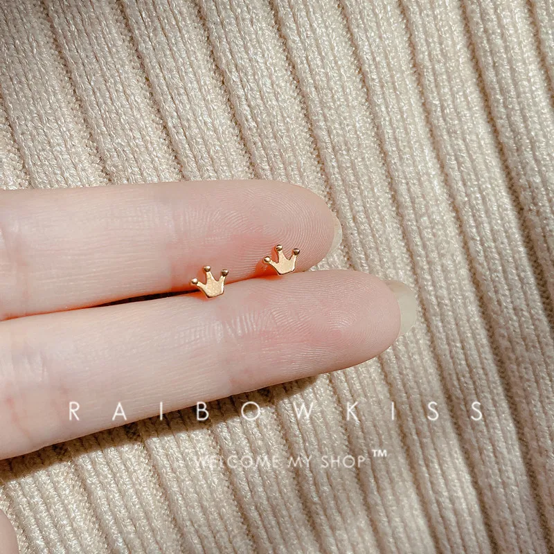 Crown Stud Earrings For Women Trendy Beads Little Princess Headdress Simple Ear Partner Student Girls Birthday Jewelry Gifts New