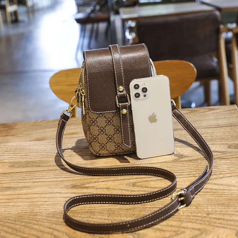 Ladies Side Bags For Women 2023 New Trend Hot Luxury Shoulder Crossbody Leather Small Vintage Hanging Mobile Cell Phone Handbags