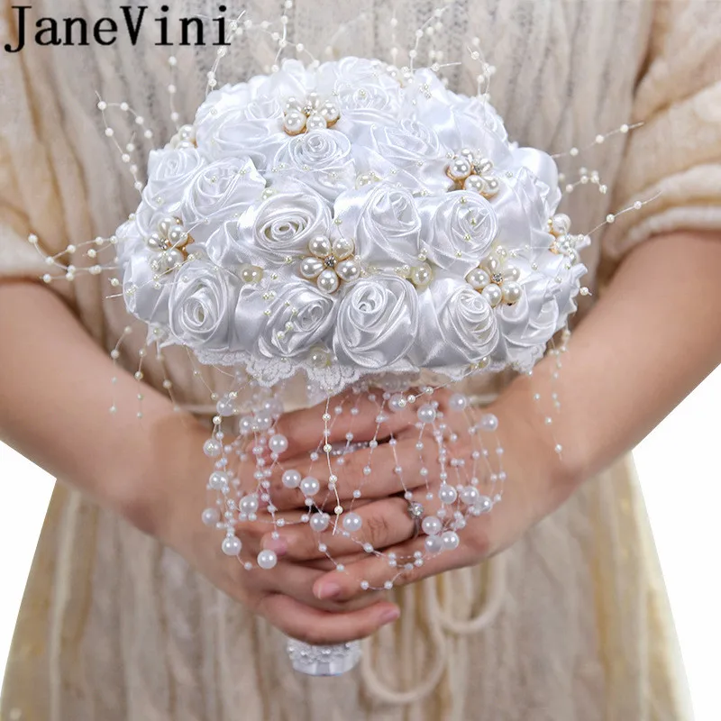 JaneVini 2020 ใหม่ดอกไม้ซาตินไข่มุกสีชมพู Wedding Bouquet คริสตัลเจ้าสาว Fleur artificielle สีขาวเข็มกลัด