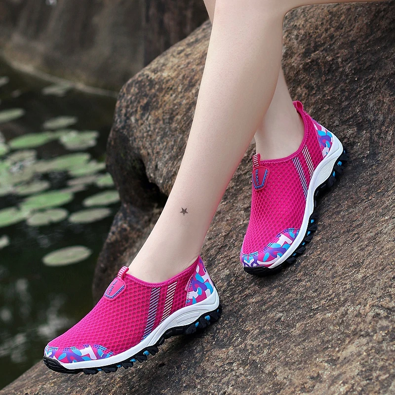 

Summer Breathable Quick-drying Wading Sneakers Women Outdoor Casual Trekking Hiking Shoes Ladies Non-slip Slip-on Walking Shoes