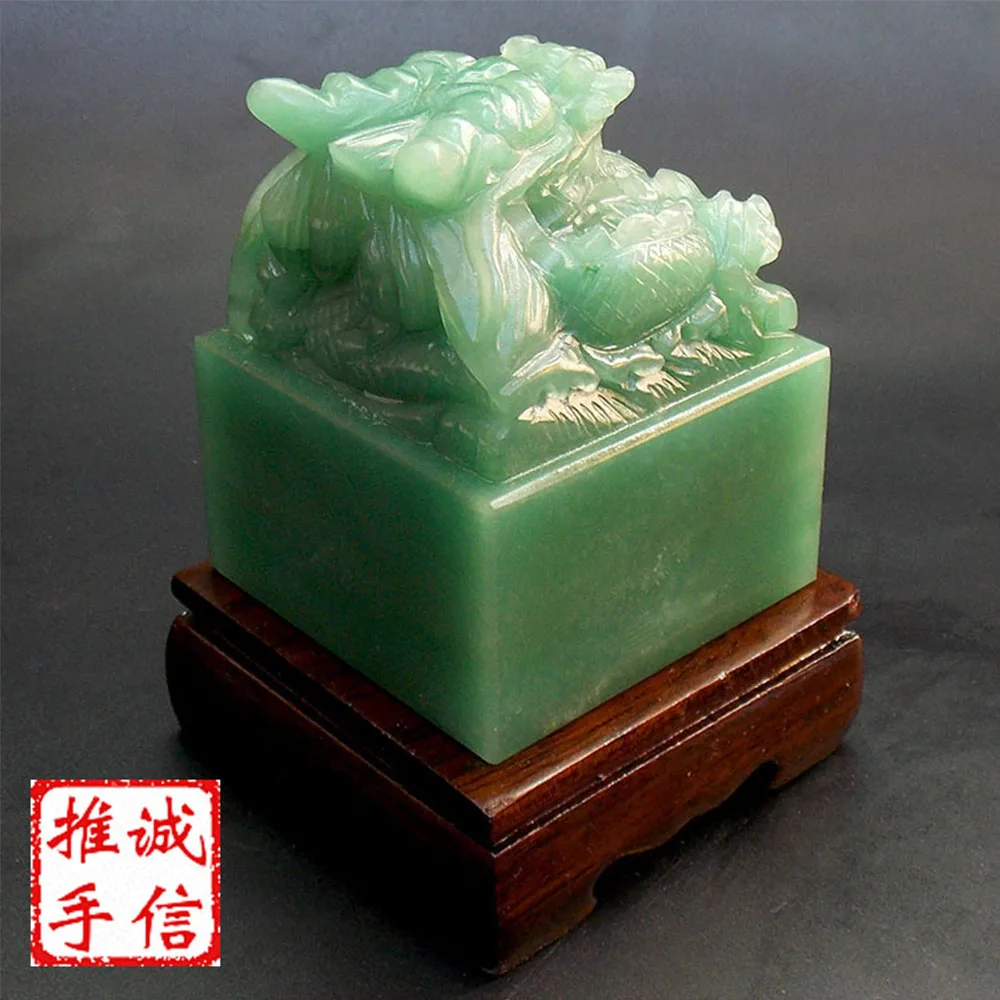 Dragon Carved Jade Seals Table Decoration Signature Chinese Style Green Stone Name Stamp Calligraphy Paintings Chop Name Chapter